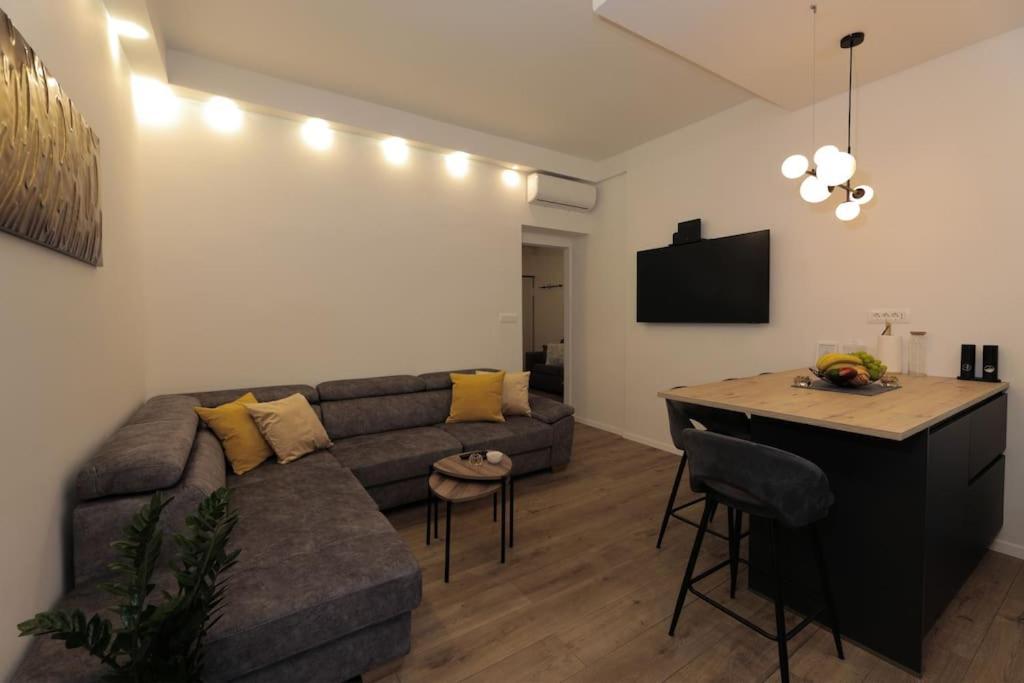 Tata Apartment Сплит Экстерьер фото